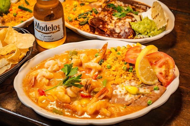 Camarones Rancheros.